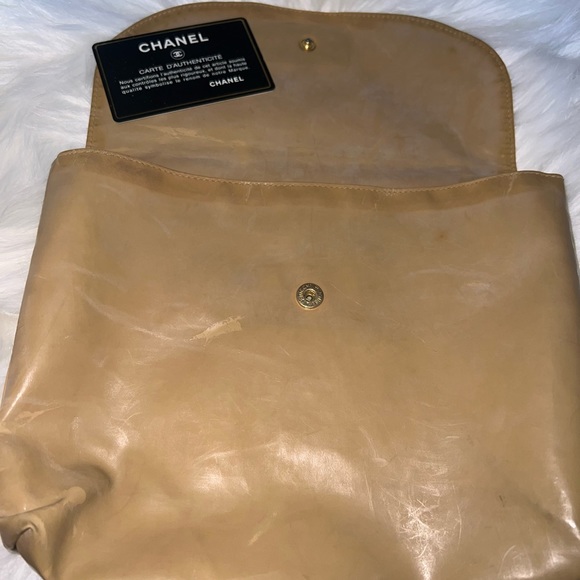 Chanel - Picture 5 of 10